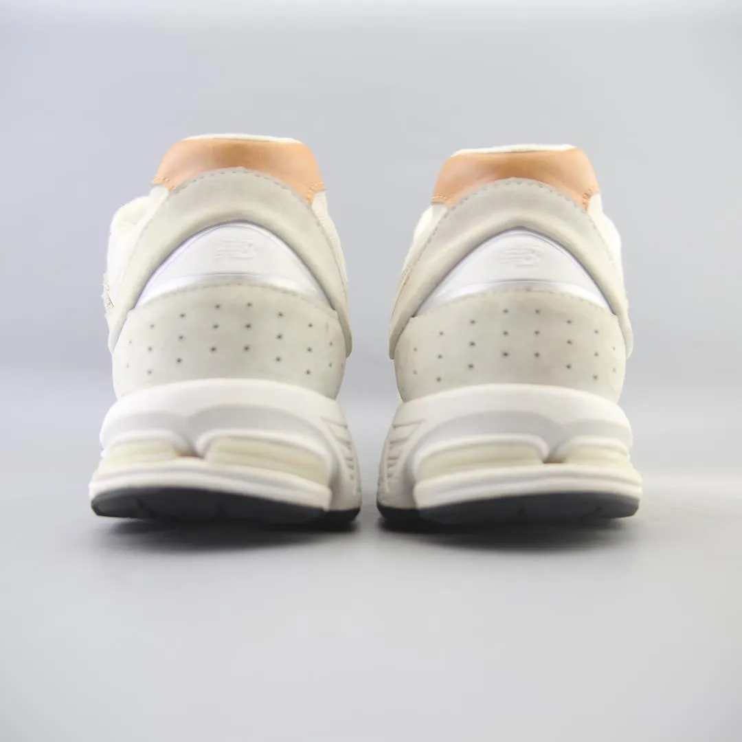 NEW BALANCE 2002